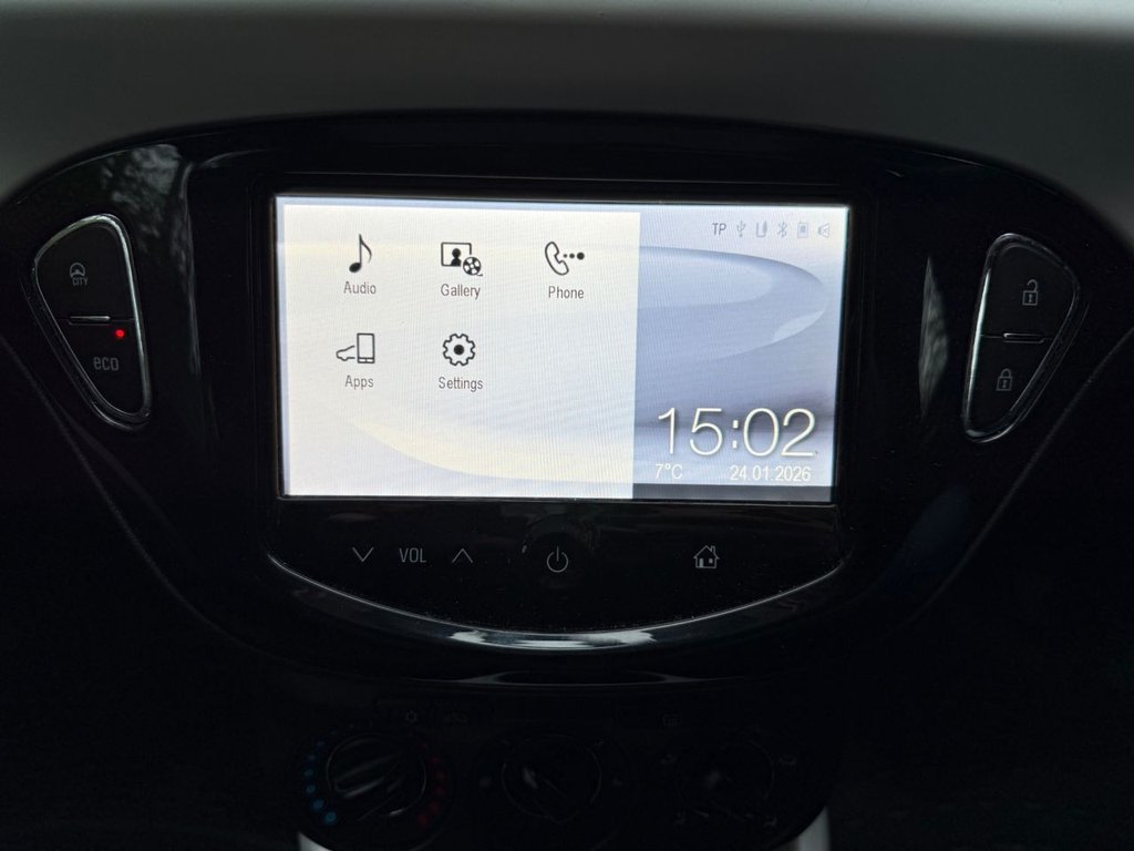 Used Vauxhall ADAM 2013 for sale - 77421841: Photo 6