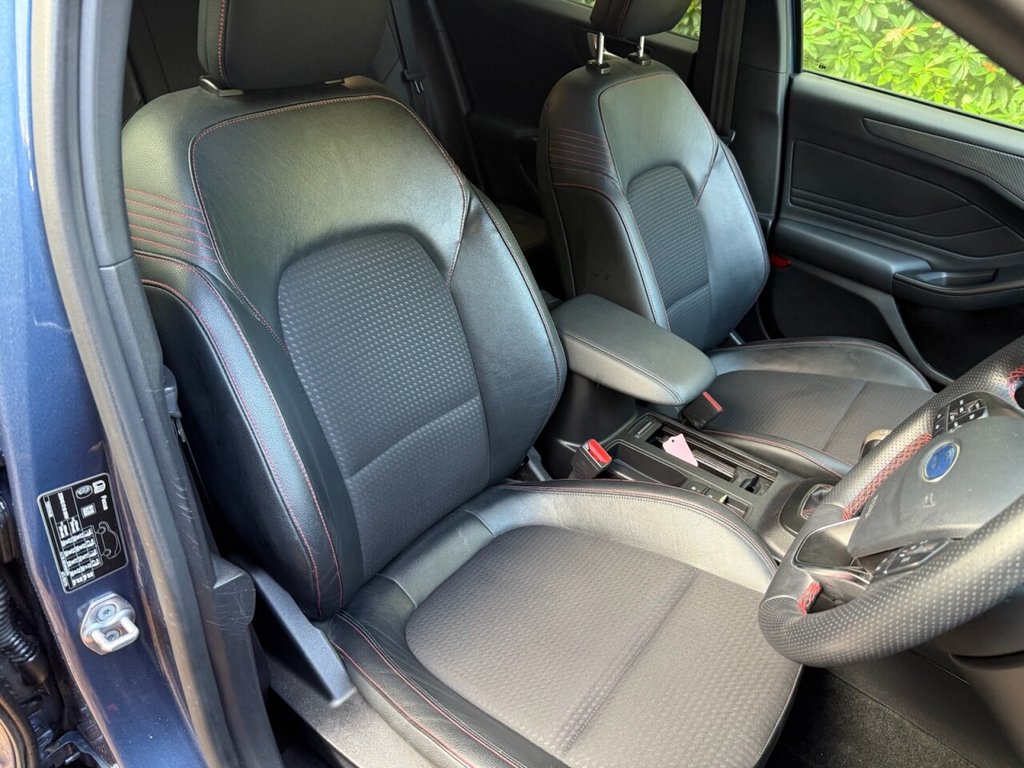 Used Ford Focus 2019 for sale - 76559305: Photo 4