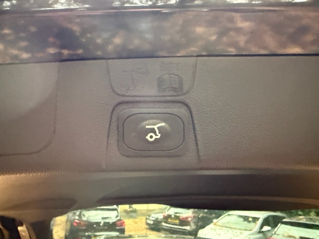 Used Ford C-Max 2016 for sale - 76482478: Photo 16