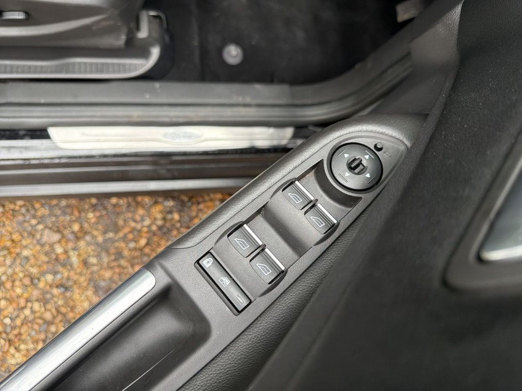 Used Ford C-Max 2016 for sale - 76482478: Photo 45