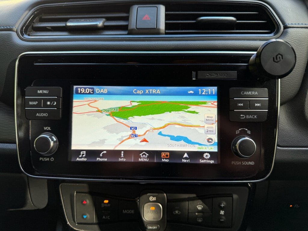 Used Nissan Leaf 2018 for sale - 76510222: Photo 10