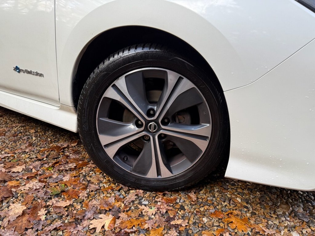 Used Nissan Leaf 2018 for sale - 76510222: Photo 24