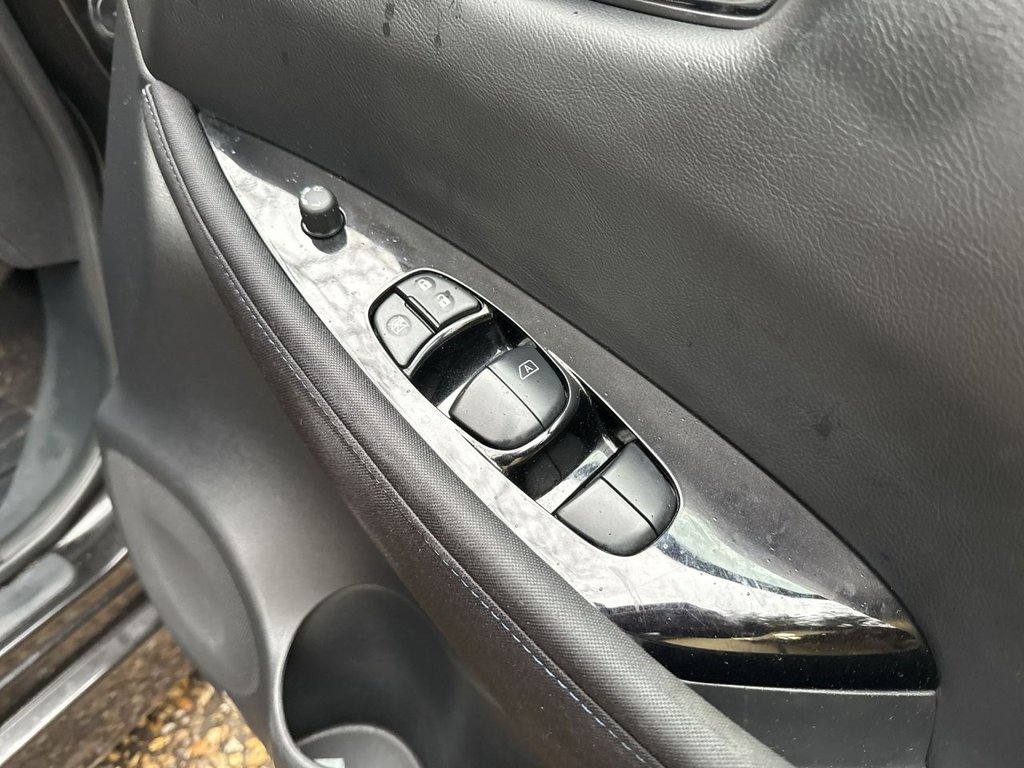 Used Nissan Leaf 2018 for sale - 77685273: Photo 5