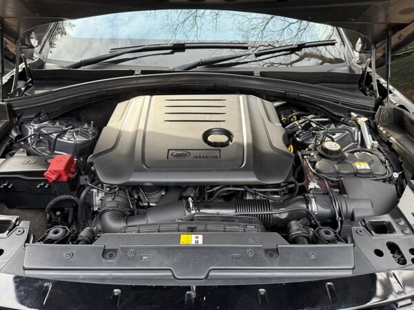 Used Land Rover Range Rover Velar 2017 for sale - 75699899: Photo 27