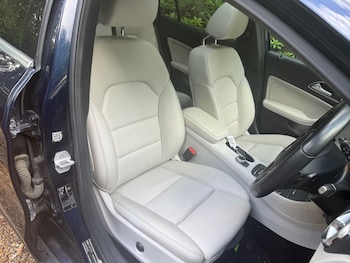 Used Mercedes-Benz GLA 2017 for sale - 75832898: Photo