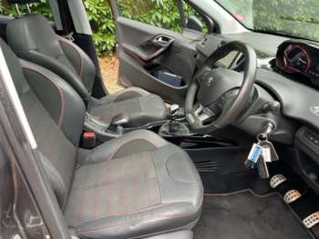 Used Peugeot 2008 2016 for sale - 73436533: Photo