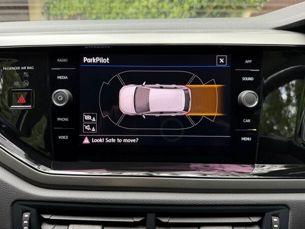 Used Volkswagen Polo 2018 for sale - 75699893: Photo 11
