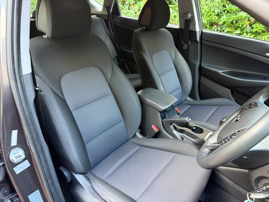 Used Hyundai TUCSON 2018 for sale - 76740268: Photo 5