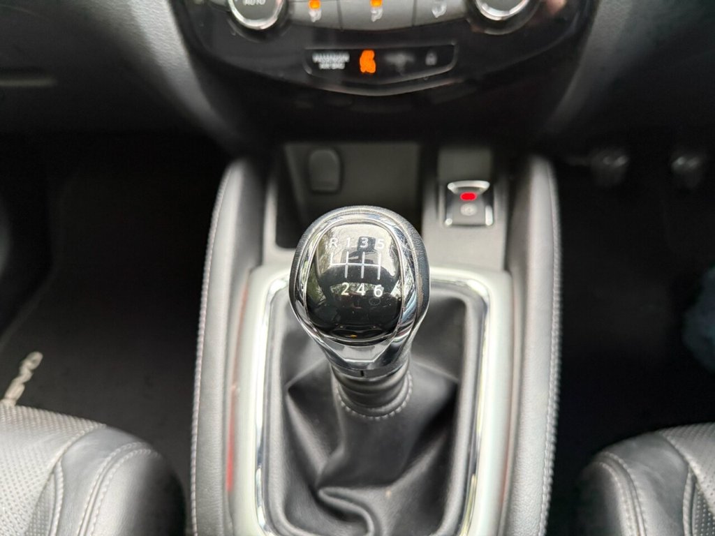 Used Nissan Qashqai 2015 for sale - 76454569: Photo 17