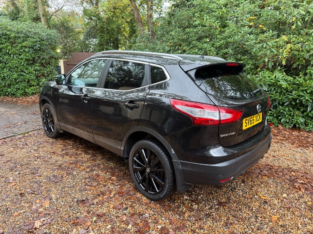 Used Nissan Qashqai 2015 for sale - 76454569: Photo 21