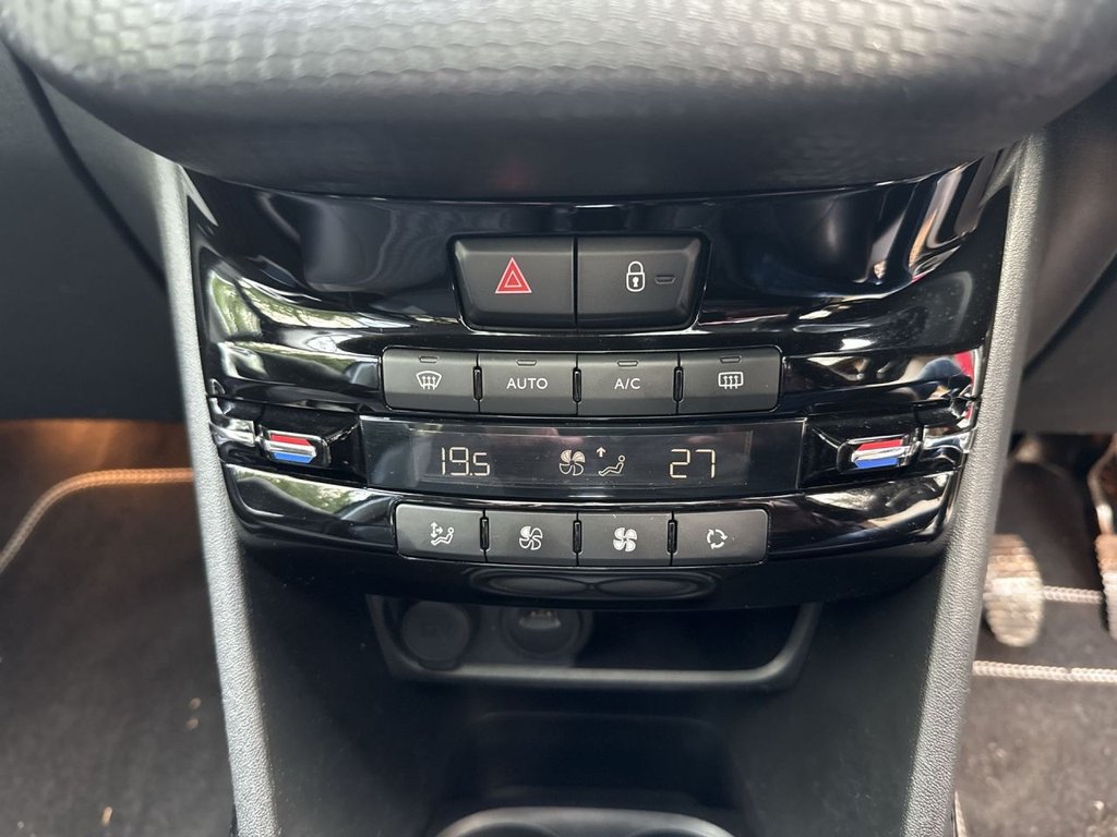 Used Peugeot 2008 2019 for sale - 76367581: Photo 44