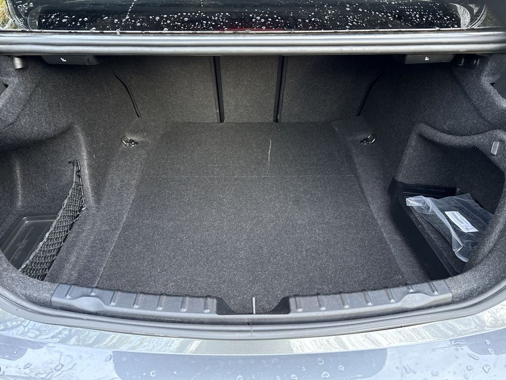 Used BMW 3 Series 2018 for sale - 77133785: Photo 21