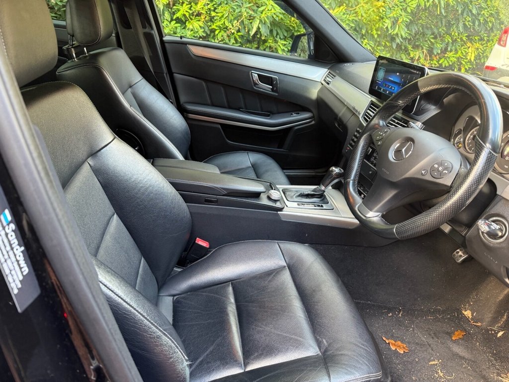 Used Mercedes-Benz E Class 2011 for sale - 76941568: Photo 5