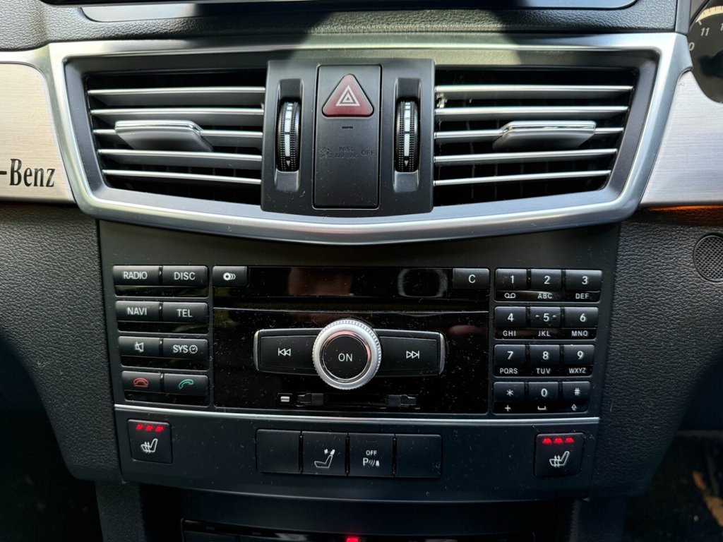 Used Mercedes-Benz E Class 2011 for sale - 76941568: Photo 7