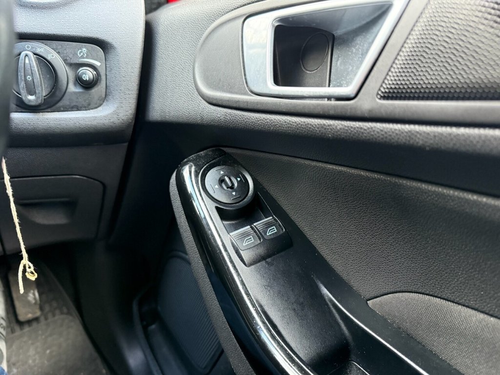 Used Ford Fiesta 2015 for sale - 77231950: Photo 14