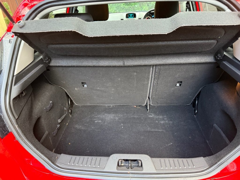 Used Ford Fiesta 2015 for sale - 77231950: Photo 21