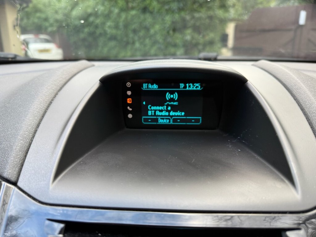 Used Ford Fiesta 2015 for sale - 77231950: Photo 9