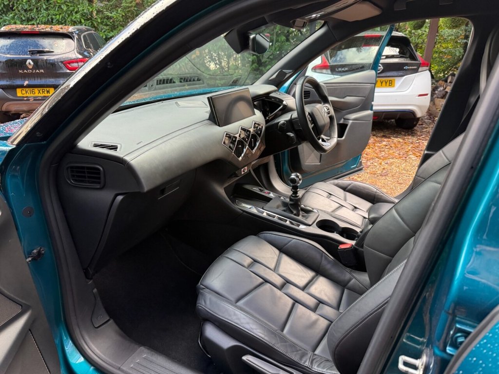 Used DS Automobiles DS 3 Crossback 2019 for sale - 76740533: Photo 10