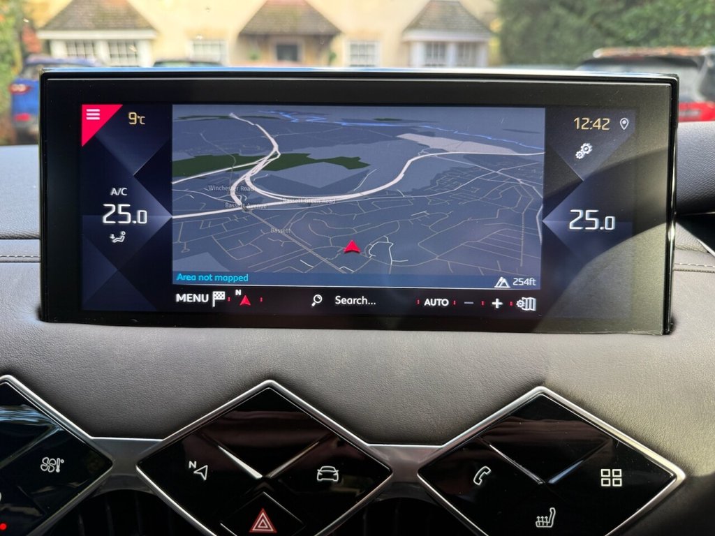 Used DS Automobiles DS 3 Crossback 2019 for sale - 76740533: Photo 13