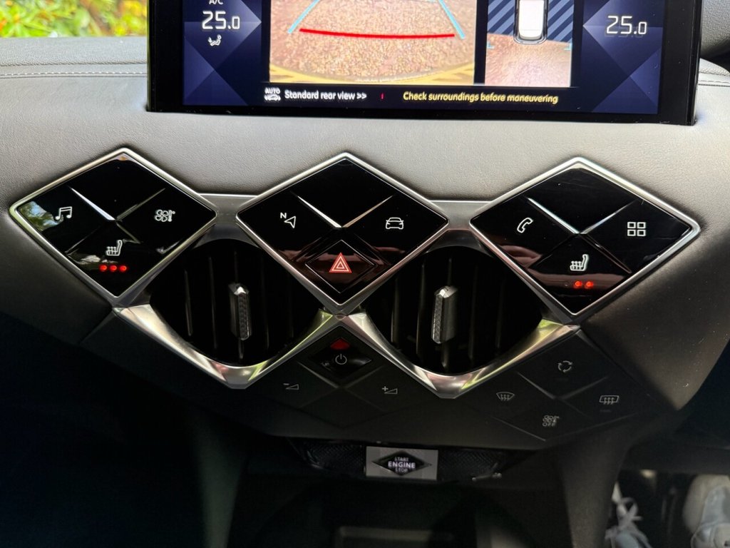 Used DS Automobiles DS 3 Crossback 2019 for sale - 76740533: Photo 22