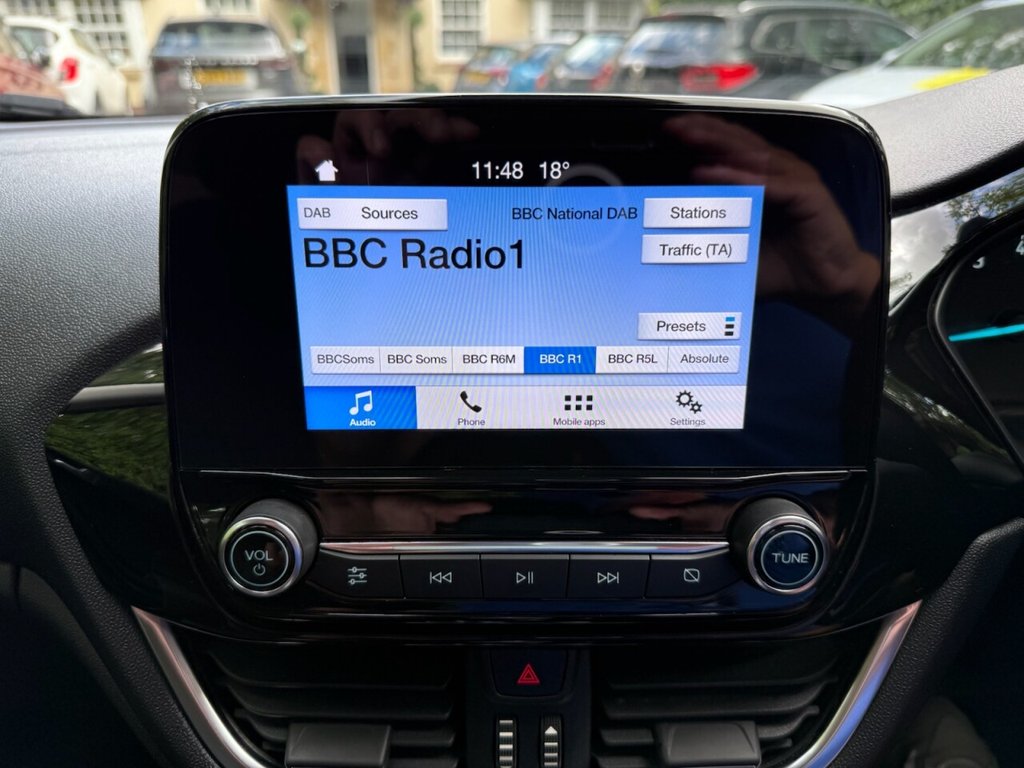 Used Ford Fiesta 2017 for sale - 75699901: Photo 11