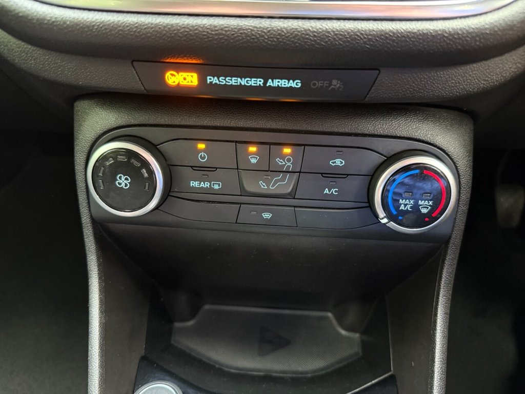 Used Ford Fiesta 2017 for sale - 75699901: Photo 13