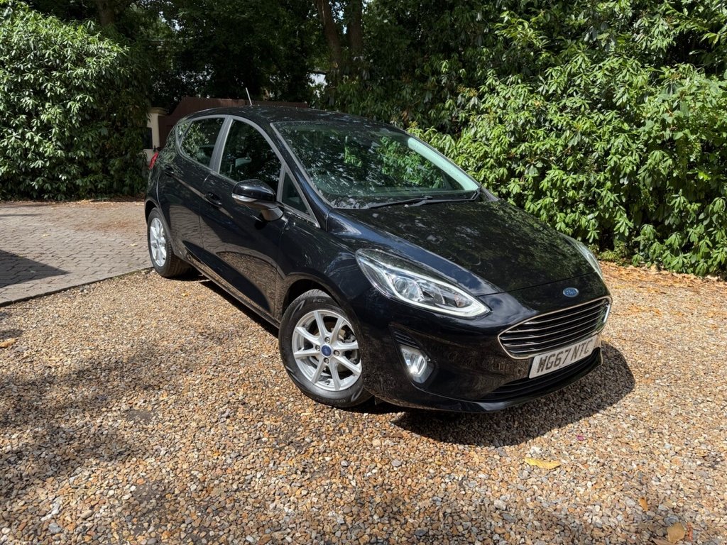 Used Ford Fiesta 2017 for sale - 75699901: Photo 2