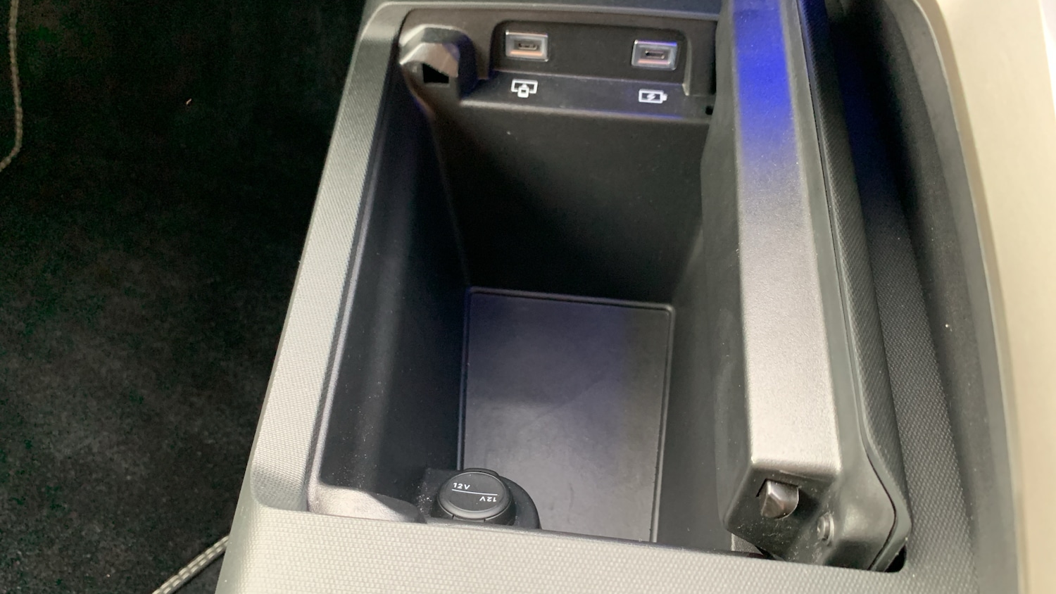 Used Peugeot 5008 2025 for sale - 76033035: Photo 35