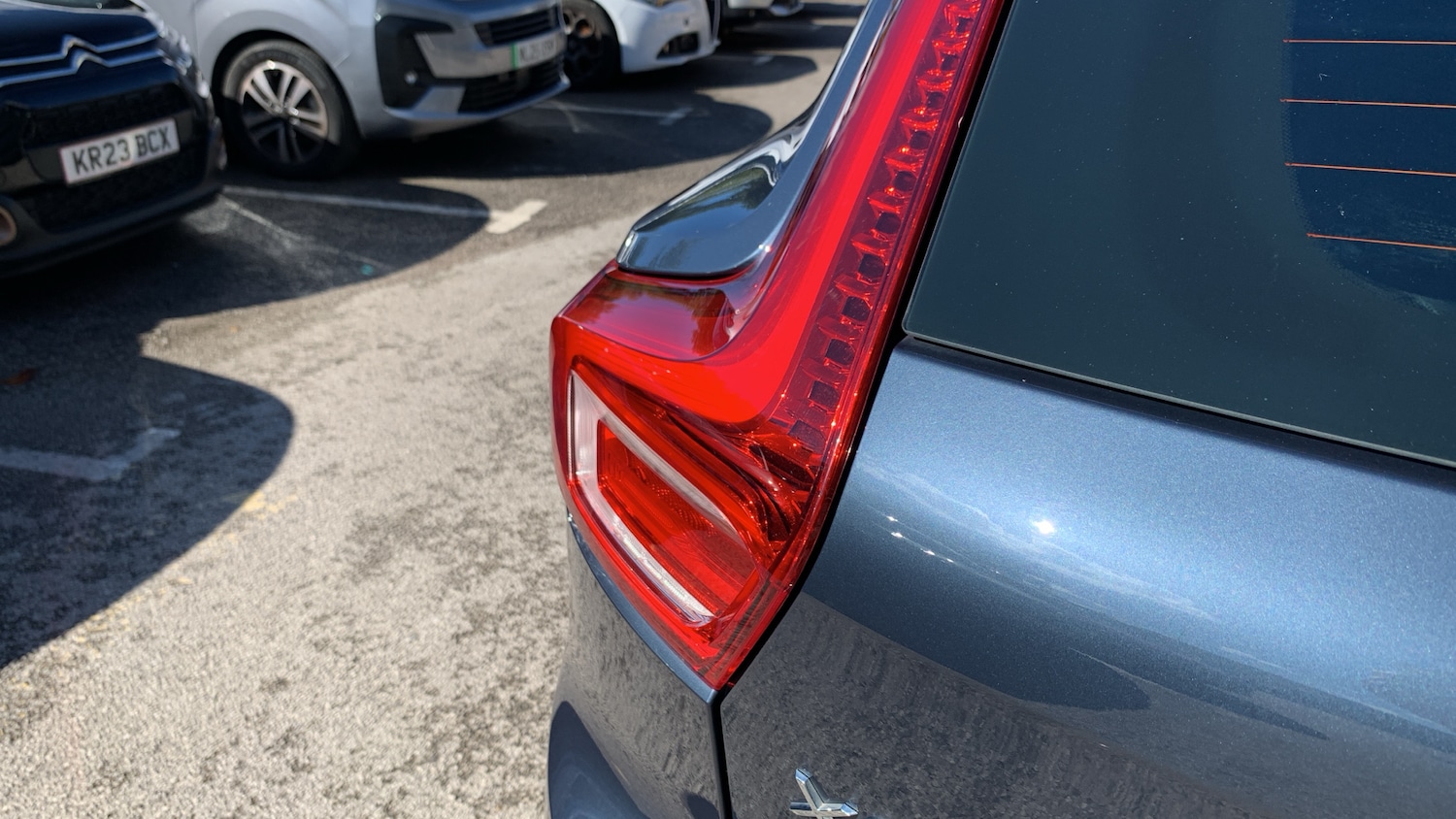 Used Volvo XC40 2022 for sale - 76003099: Photo 30