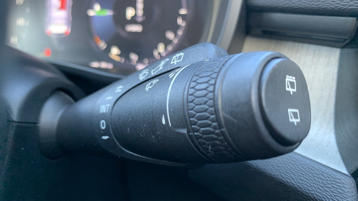 Used Volvo XC40 2022 for sale - 76003099: Photo 55