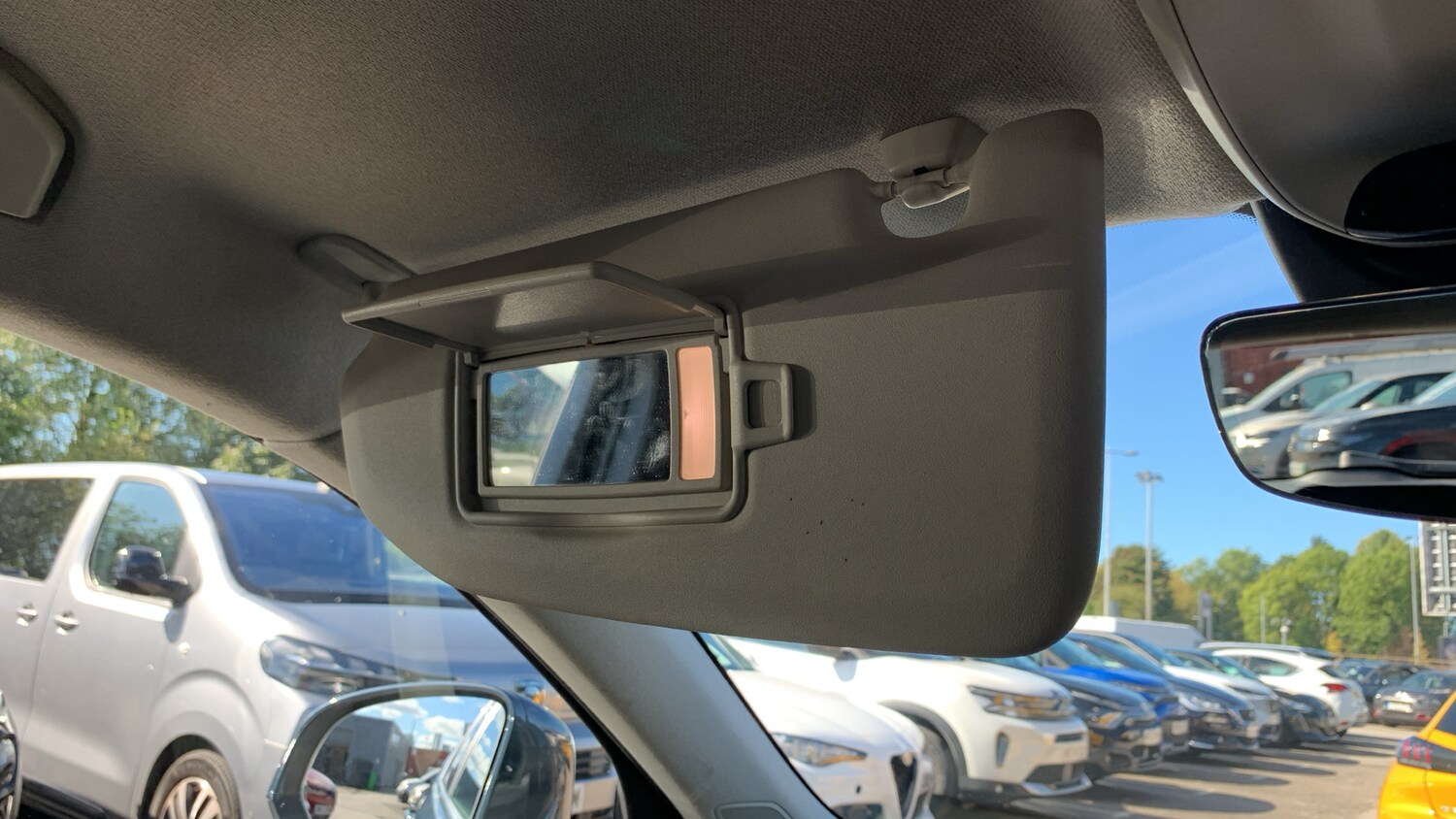 Used Volvo XC40 2022 for sale - 76003099: Photo 56