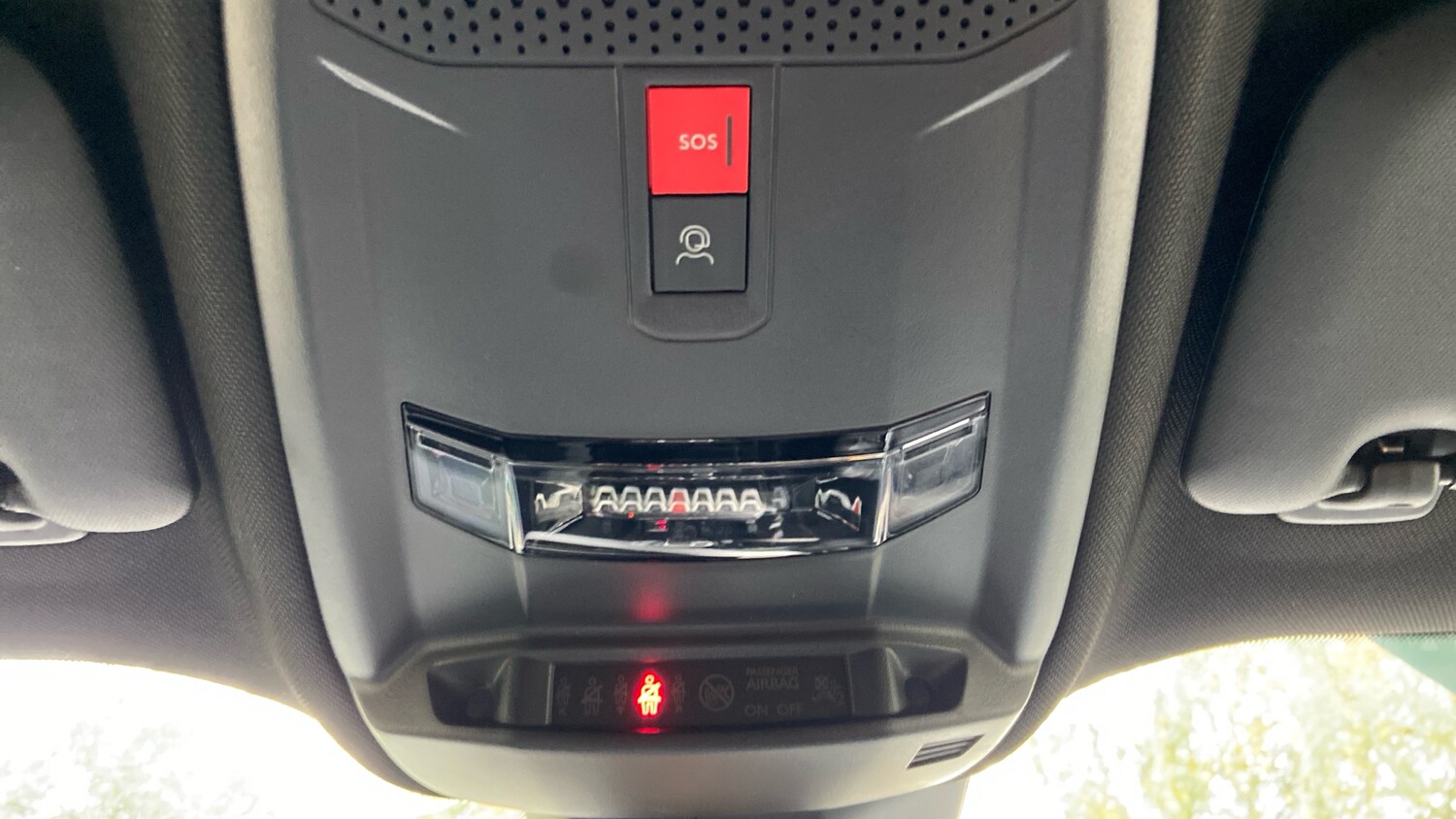 Used Peugeot 2008 2025 for sale - 76033036: Photo 38