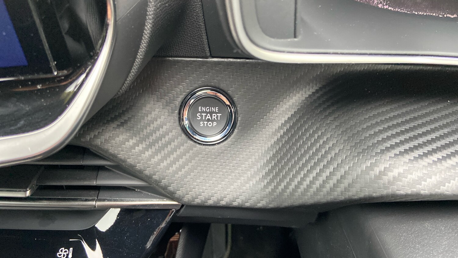 Used Peugeot 2008 2025 for sale - 76033036: Photo 39