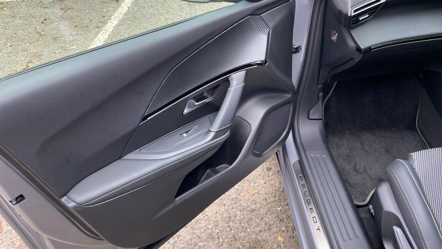 Used Peugeot 2008 2025 for sale - 76033036: Photo 40