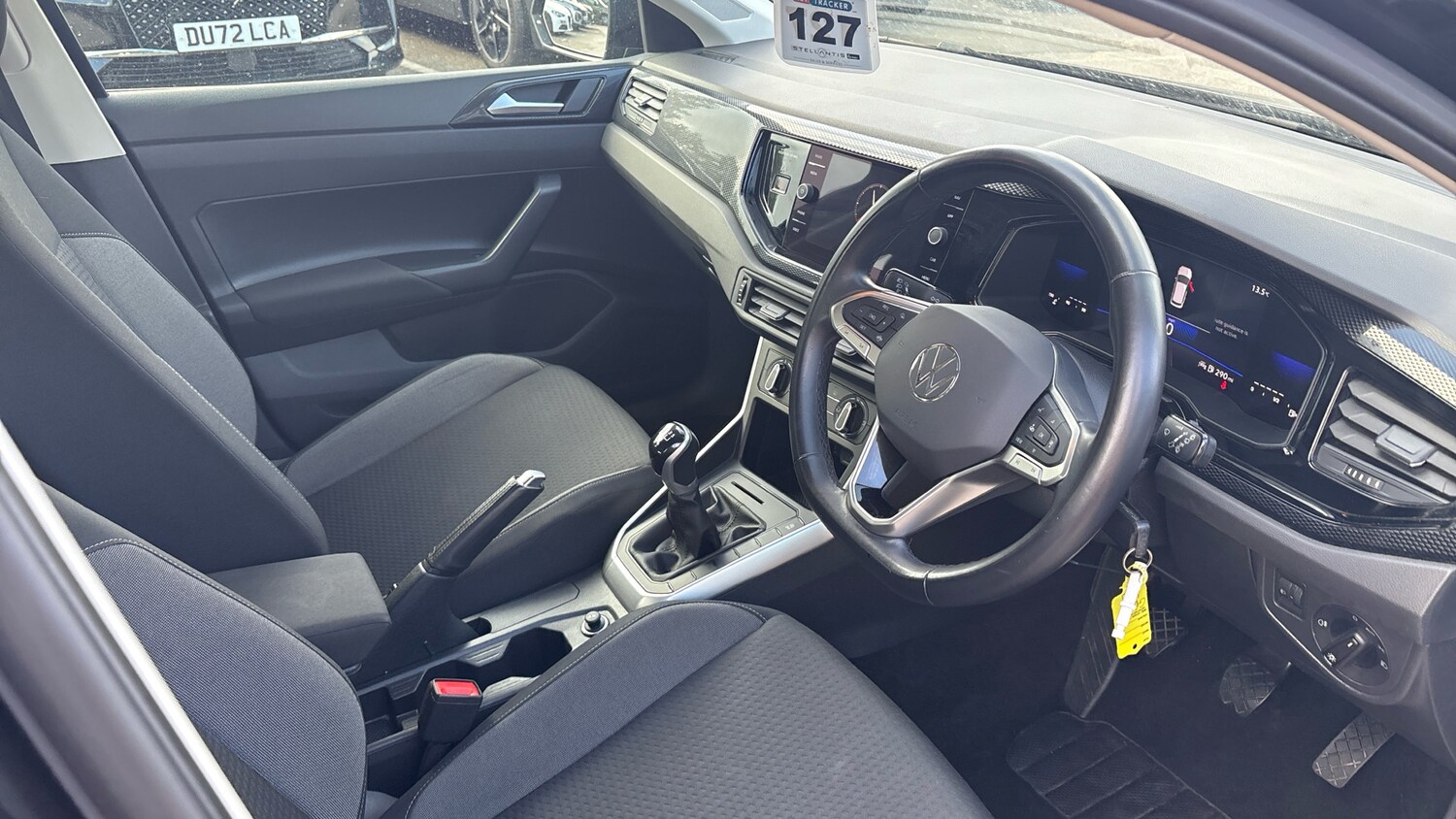 Used Volkswagen Polo 2023 for sale - 76110286: Photo 11