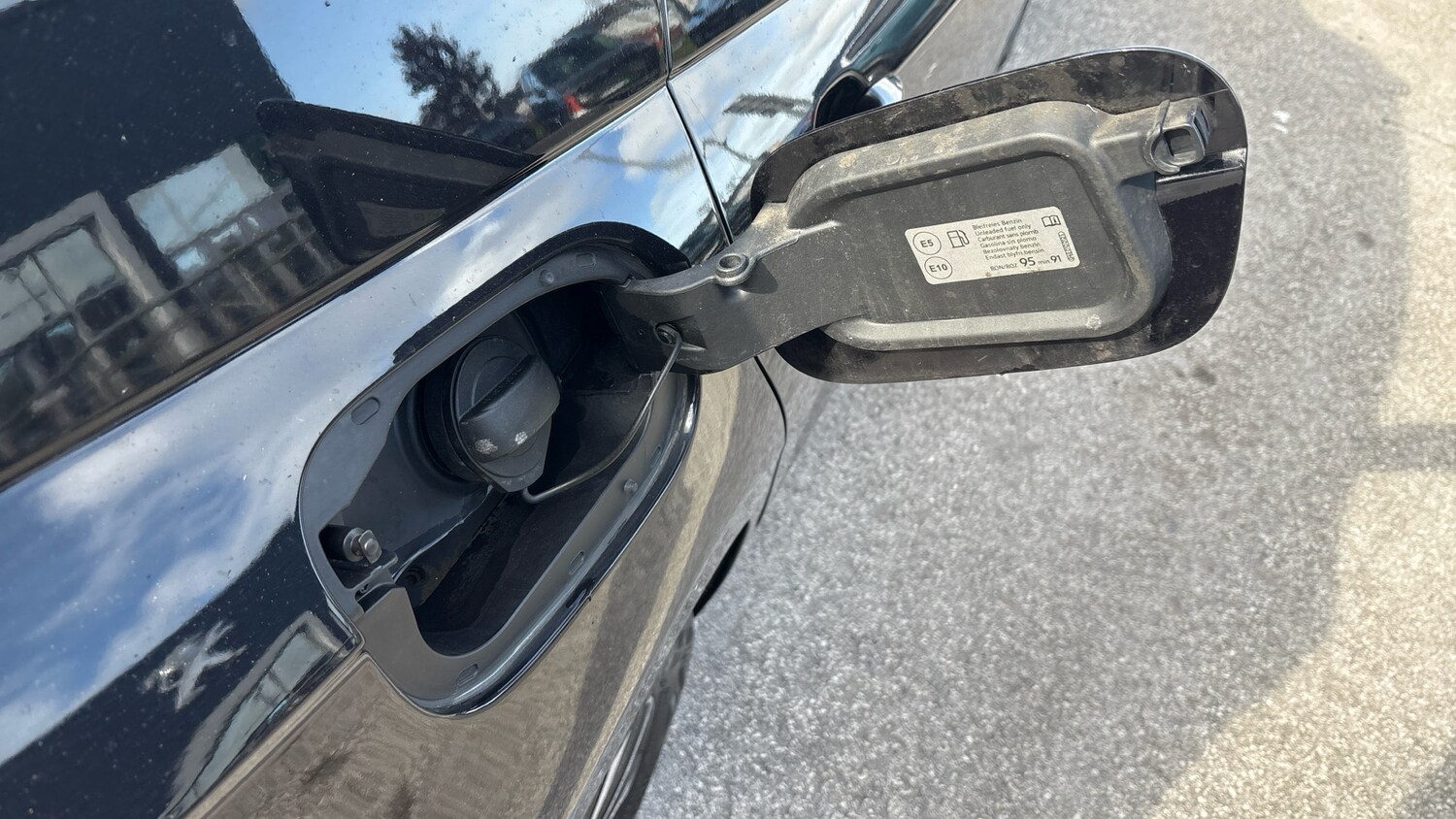 Used Volkswagen Polo 2023 for sale - 76110286: Photo 30