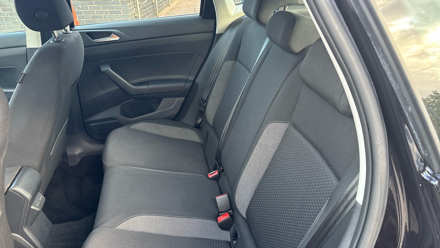 Used Volkswagen Polo 2023 for sale - 76110286: Photo 34