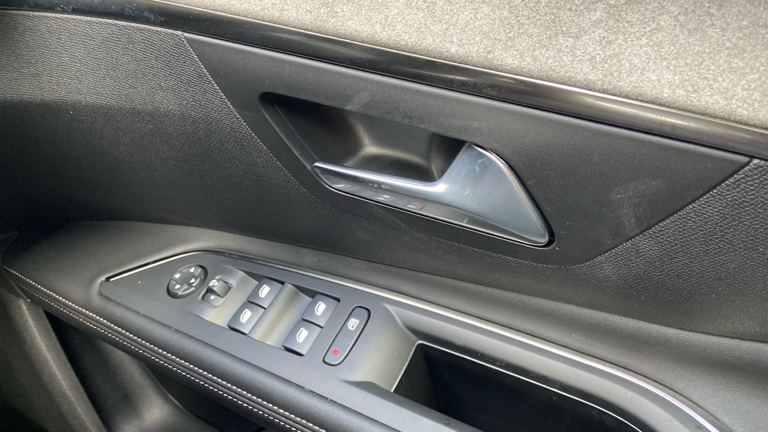 Used Peugeot 5008 2024 for sale - 76338275: Photo 22