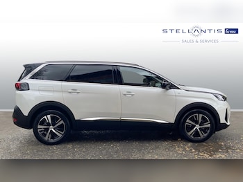 Used Peugeot 5008 2024 for sale - 76338275: Photo