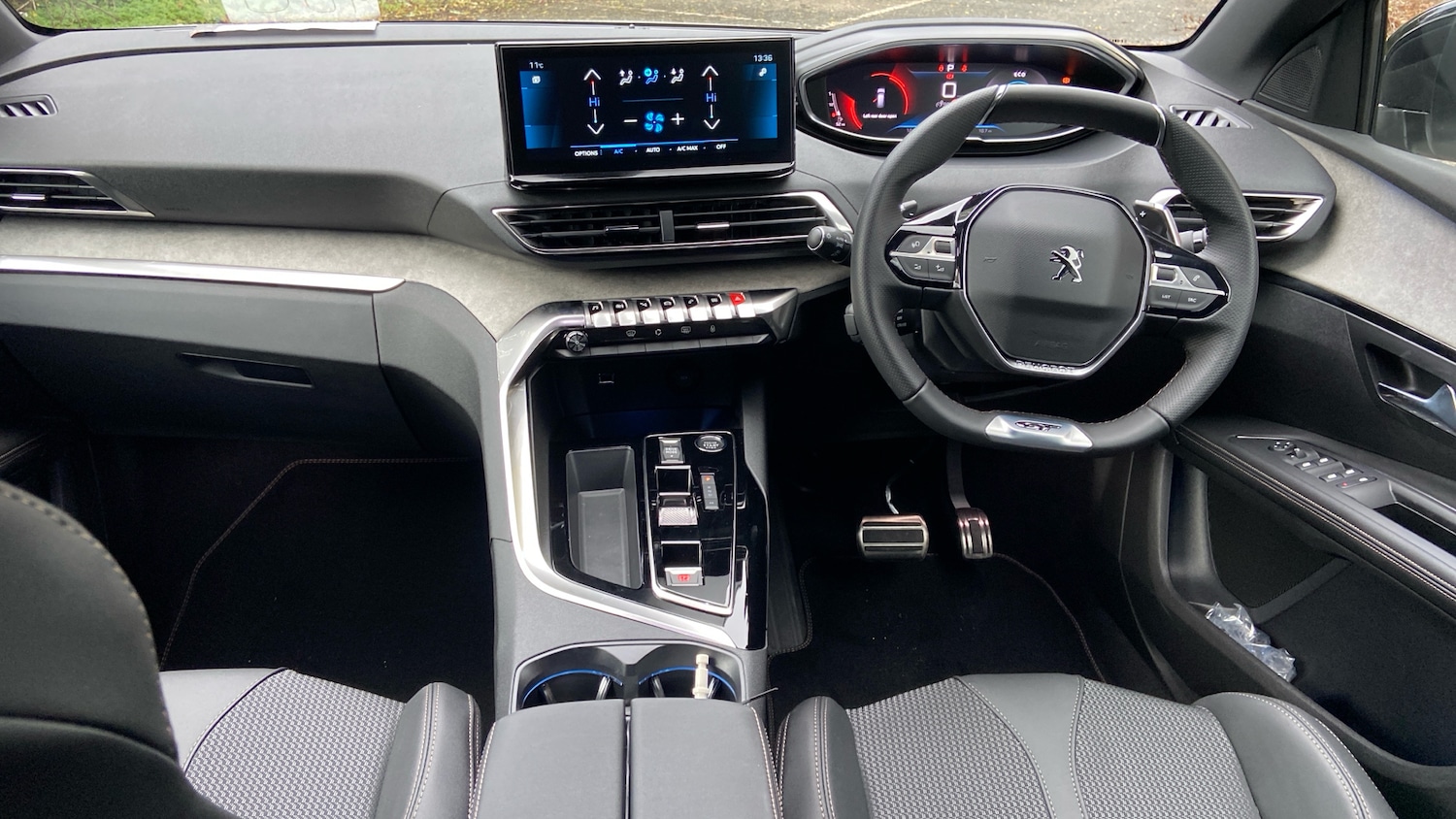 Used Peugeot 5008 2024 for sale - 76338275: Photo 4