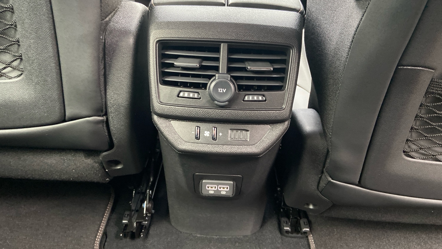 Used Peugeot 5008 2024 for sale - 76338275: Photo 59