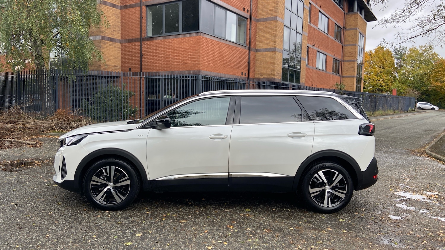 Used Peugeot 5008 2024 for sale - 76338275: Photo 6