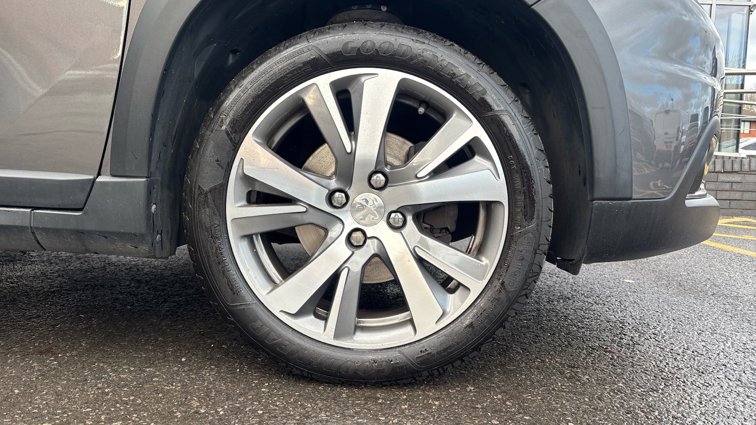 Used Peugeot 2008 2017 for sale - 77268742: Photo 18