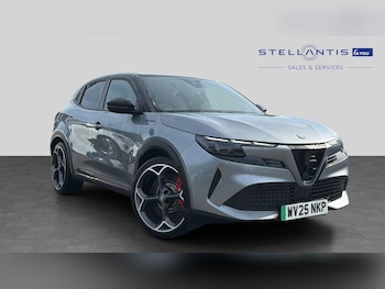 Used Alfa Romeo Junior 2025 for sale - 78753496: Photo