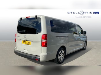 Used Peugeot Traveller 2021 for sale - 76095550: Photo 3
