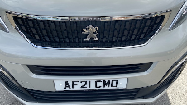 Used Peugeot Traveller 2021 for sale - 76095550: Photo 46