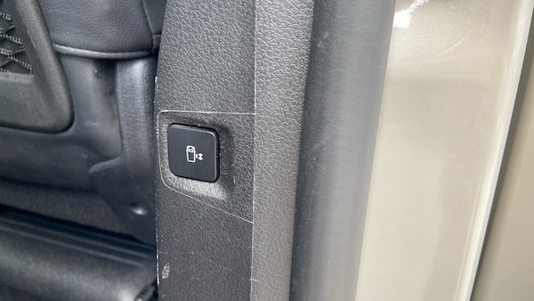 Used Peugeot Traveller 2021 for sale - 76095550: Photo 53