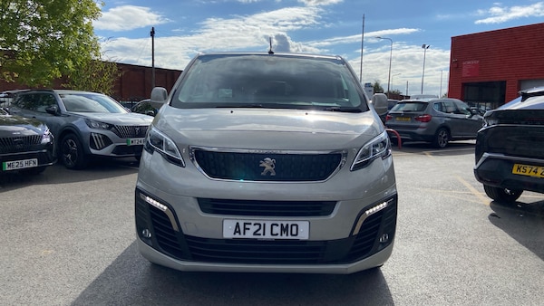 Used Peugeot Traveller 2021 for sale - 76095550: Photo 8