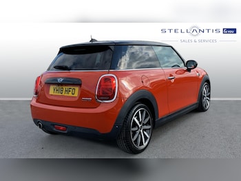 Used MINI Hatch 2018 for sale - 76271386: Photo