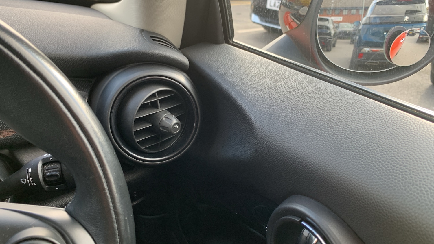 Used MINI Hatch 2018 for sale - 76271386: Photo 44